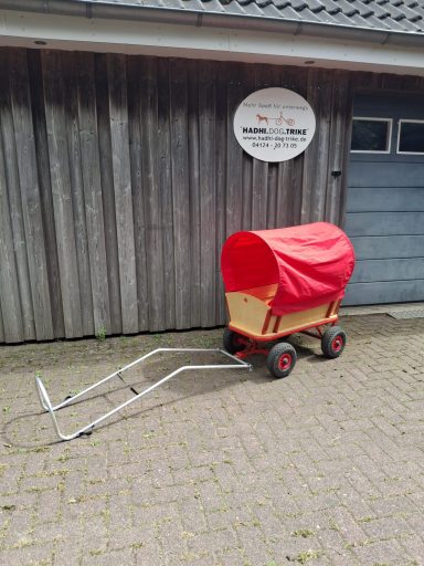 Holzbollerwagen mit Plane und Zugbügel
